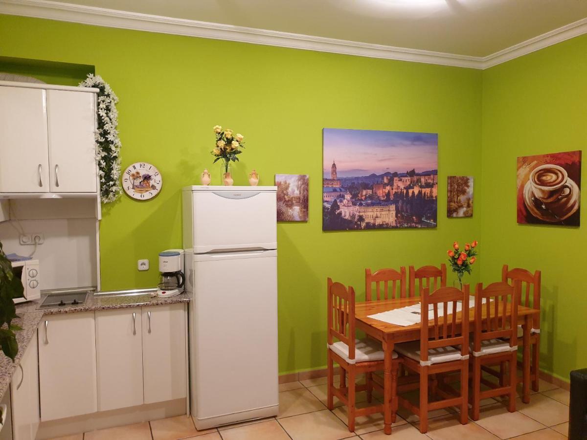 Apartamentos Dana Madrid Exterior photo