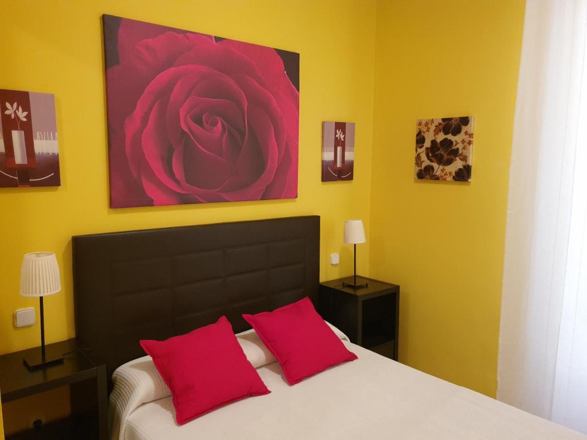 Apartamentos Dana Madrid Exterior photo